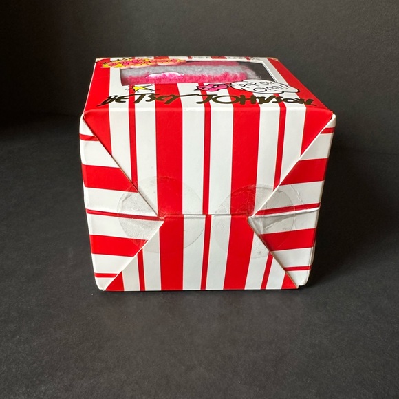 ♥️🍿♥️ Betsey Johnson 3 pack plushy fluffy crew socks in a popcorn box - Picture 7 of 7